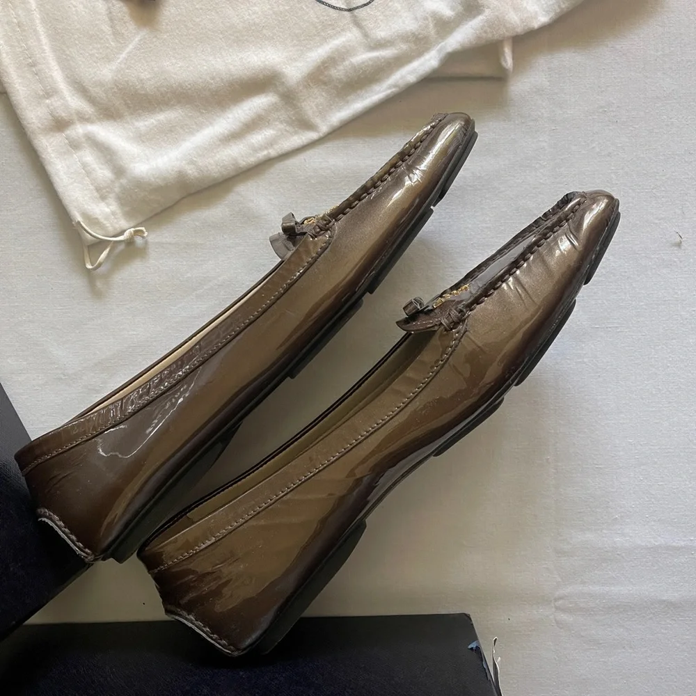 Prada Calzature Donna Fumo Patent Leather Flats Size 37.5 - Picture 5 of 9